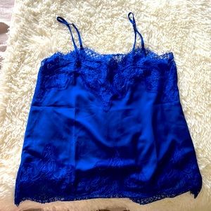 Storia small blue lace tank top